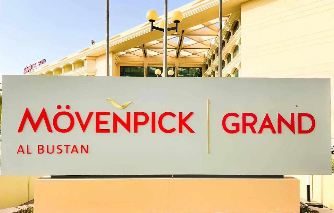 Hotel Moevenpick Grand Al Bustan Dubaj 5*,