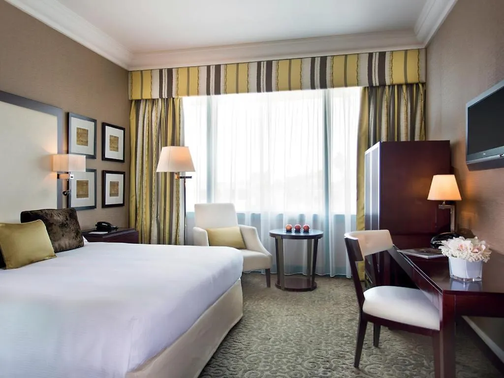 Hotel Moevenpick Grand Al Bustan Dubaj