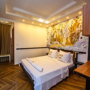  Auberge de jeunesse Legjenda Albanie