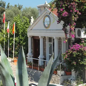 https://akyali-hotel.aegeanhotels.net