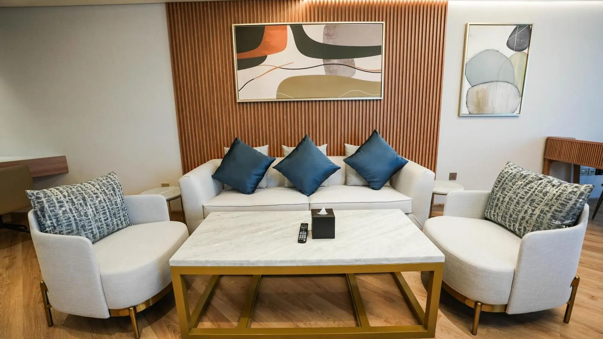 Moevenpick Grand Al Bustan Otel Dubai 5*,  Birleşik Arap Emirlikleri
