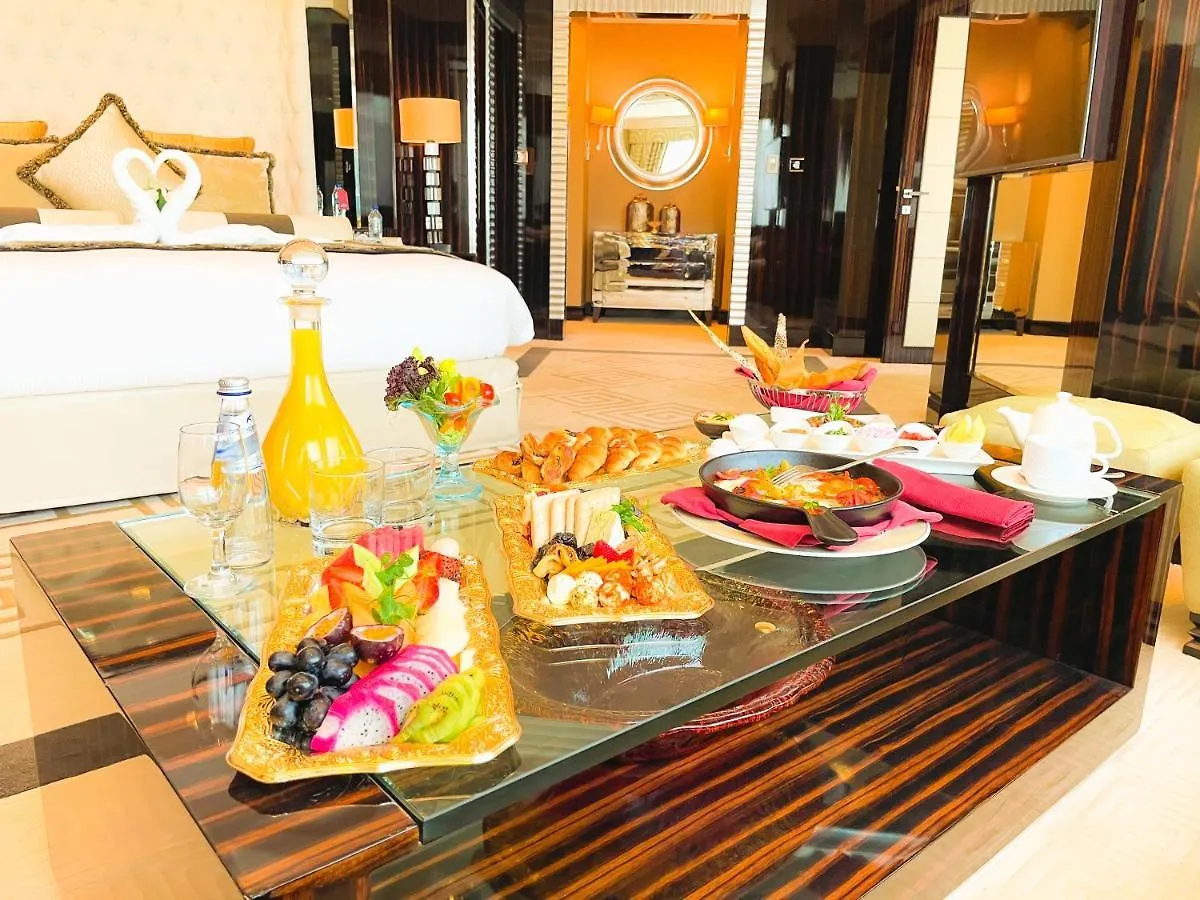 Hotel Moevenpick Grand Al Bustan à Dubaï