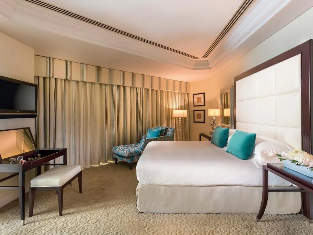 Hotel Moevenpick Grand Al Bustan à Dubaï Émirats arabes unis
