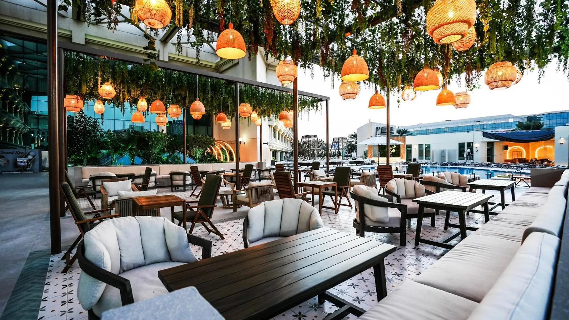 Hotel Moevenpick Grand Al Bustan à Dubaï