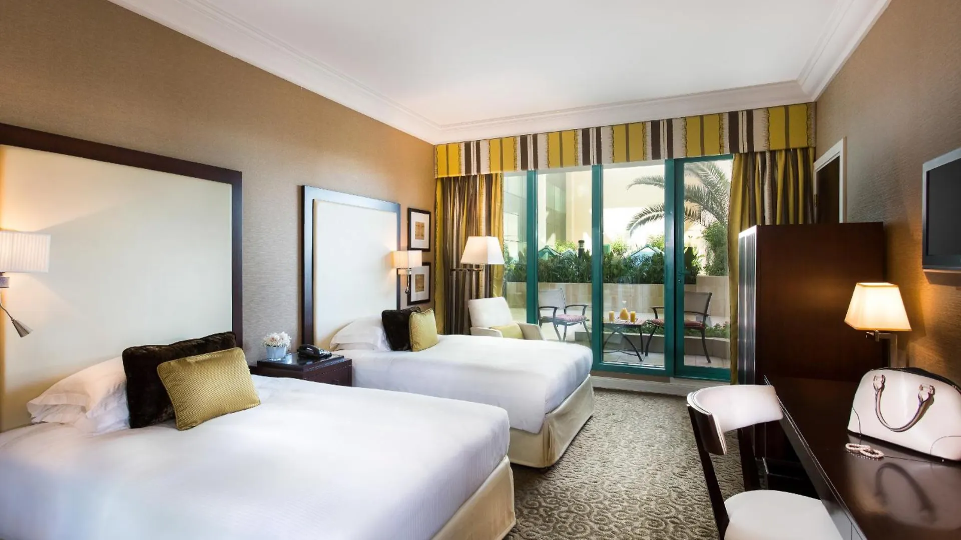 Hotel Moevenpick Grand Al Bustan à Dubaï