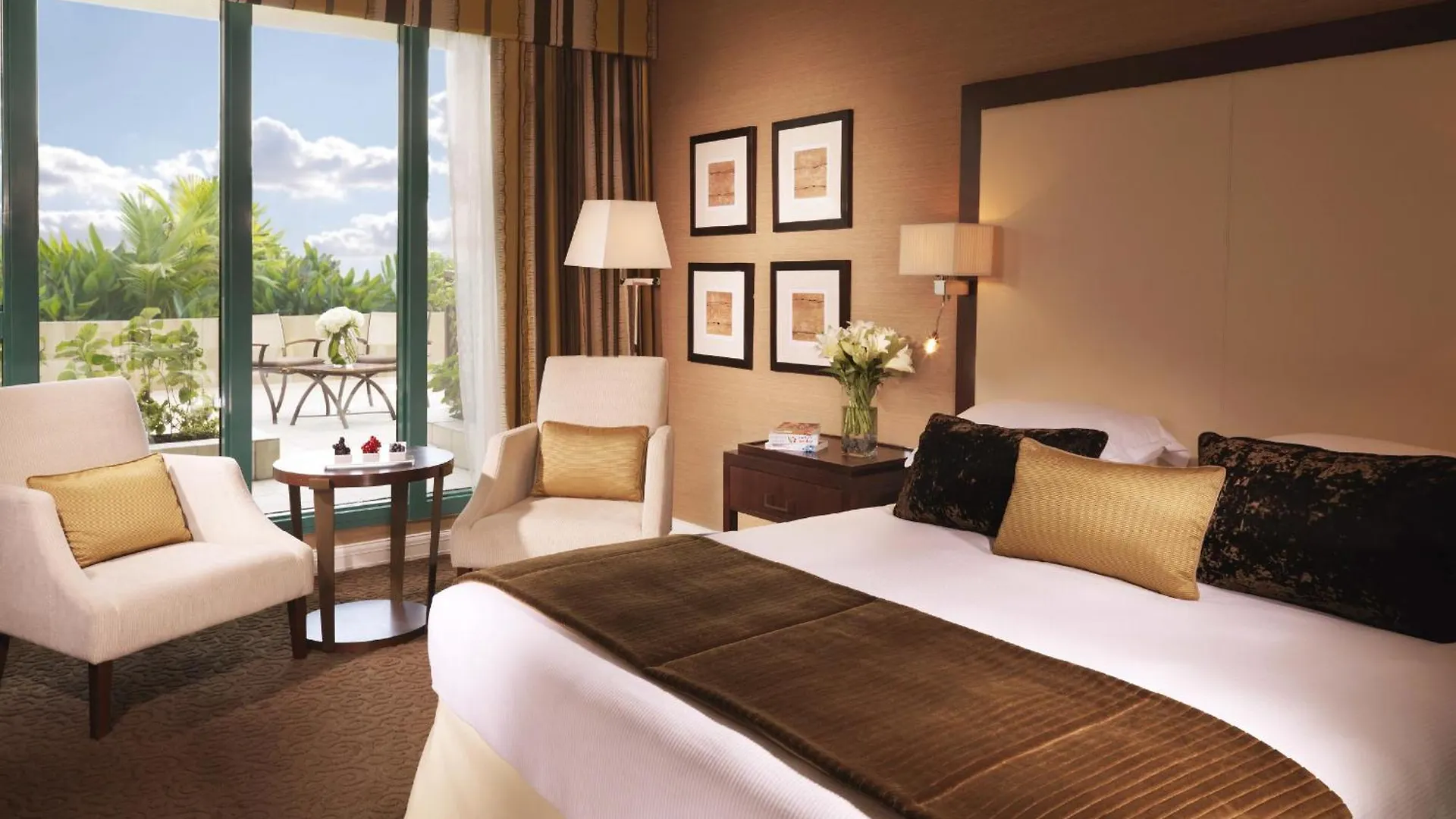 Hotel Moevenpick Grand Al Bustan à Dubaï