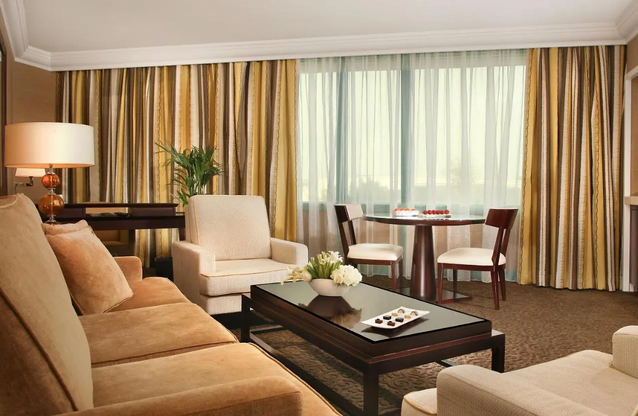 Hotel Moevenpick Grand Al Bustan à Dubaï Émirats arabes unis